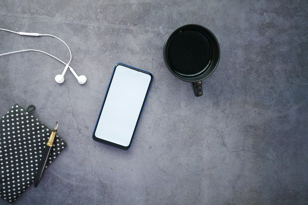 digital ads on smartphone